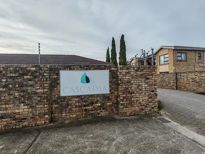 2 Bedroom Townhouse For Sale in Port Elizabeth - coc3.webp