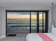 Carousel Indicator - bDrM.webp