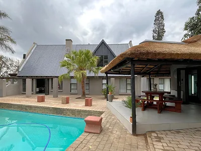 4 Bedroom House For Sale in Benoni - uX8y.webp