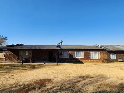4 Bedroom House For Sale in Nigel - bZfN.webp