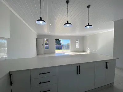 3 Bedroom House For Sale in Cintsa - 2O6f.webp