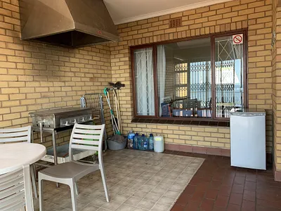 3 Bedroom Townhouse For Sale in Scottburgh - fMUh.webp