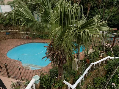 5 Bedroom House For Sale in Amanzimtoti - Z6OY.webp