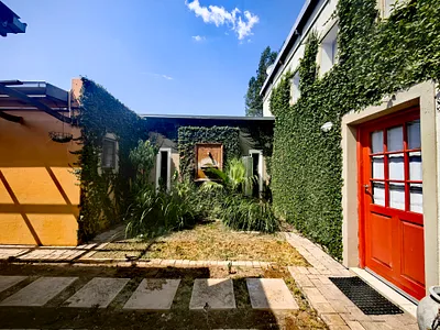 3 Bedroom House For Sale in Rustenburg - glYf.webp