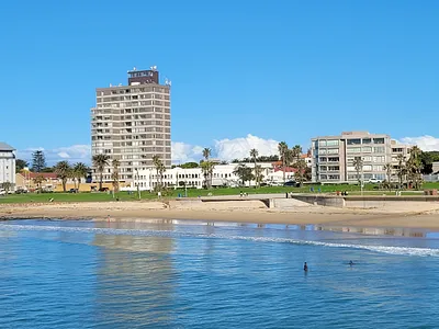 2 Bedroom Apartment For Sale in Port Elizabeth - iIF7.webp