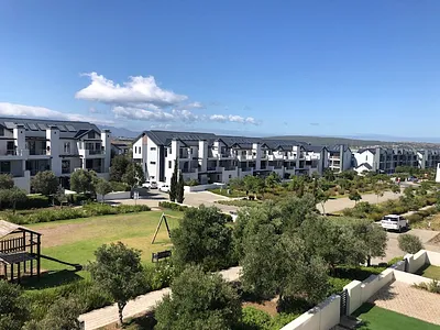 1 Bedroom Apartment To Rent in Somerset West - LMTQ.webp