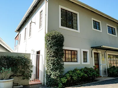 3 Bedroom Townhouse For Sale in Hilton - Jd6S.webp