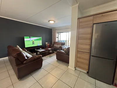 3 Bedroom Apartment For Sale in Midrand - VH4Z.webp
