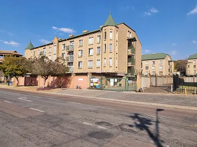 2 Bedroom Apartment For Sale in Pretoria - UZLM.webp