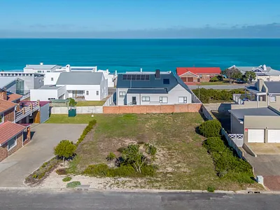 Vacant Land For Sale in Struisbaai - JjZV.webp