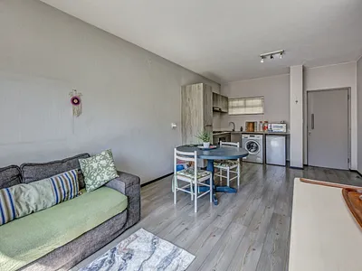 1 Bedroom Apartment For Sale in Sandton - lzm9.webp