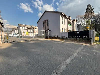 2 Bedroom Townhouse For Sale in Benoni - e0Nj.webp