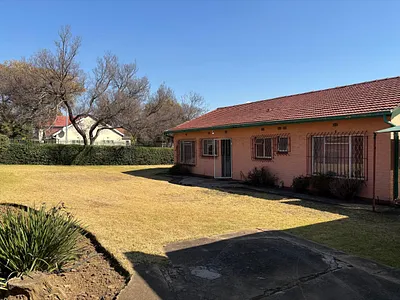 3 Bedroom House For Sale in Edenvale - 0SkW.webp
