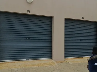House To Rent in East London - wlO0.webp