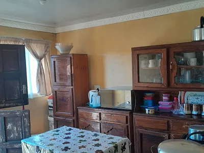 3 Bedroom House For Sale in East London - RP9N.webp