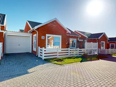 2 Bedroom Townhouse For Sale in Port Elizabeth - WCwi.webp