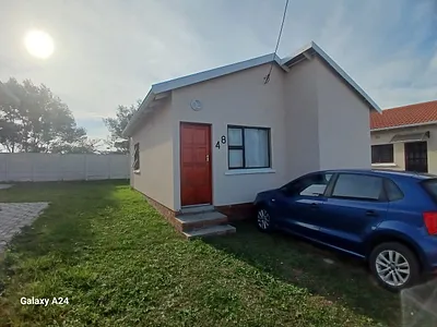 2 Bedroom House For Sale in East London - conQ.webp