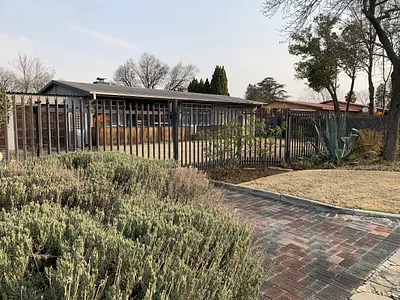 3 Bedroom House For Sale in Sasolburg - whvP.webp