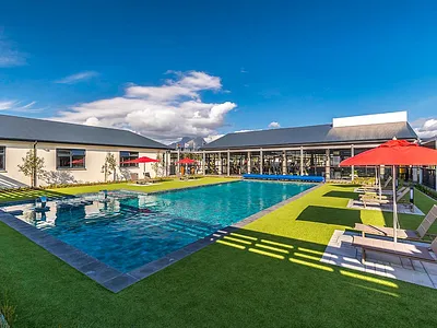 1 Bedroom Apartment To Rent in Somerset West - aAd1.webp