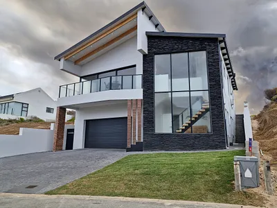 4 Bedroom House For Sale in Stilbaai East, Stilbaai - X972.webp