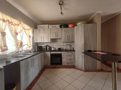 3 Bedroom Apartment For Sale in Bo-dorp, Rustenburg - 3m46.webp