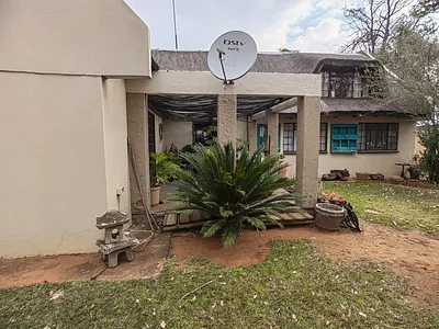 4 Bedroom House For Sale in Parys - n8pU.webp