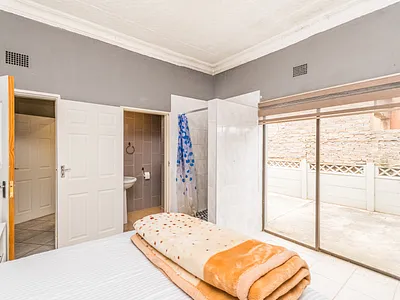 5 Bedroom House For Sale in Krugersdorp - N3WP.webp