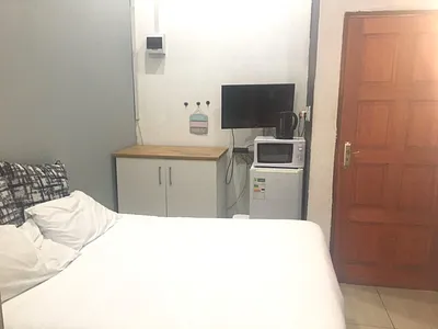 Room To Rent in Richards Bay - O1sP.webp