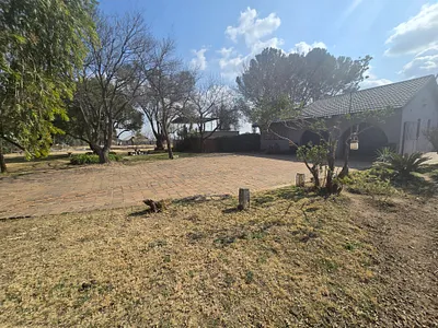 Farm For Sale in Vanderbijlpark - Yd7L.webp