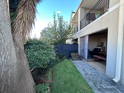 2 Bedroom Townhouse For Sale in Benoni - gRb6.webp