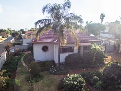 4 Bedroom House For Sale in Johannesburg - sKWT.webp