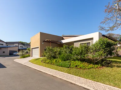 3 Bedroom Townhouse For Sale in Umhlanga - qpss.webp