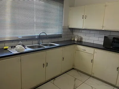 3 Bedroom Apartment For Sale in East London - hkjc.webp