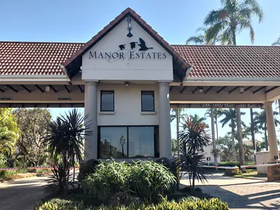 2 Bedroom Apartment For Sale in Ballito - qtF6.webp