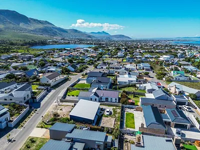 3 Bedroom House To Rent in Hermanus - Yor5.webp