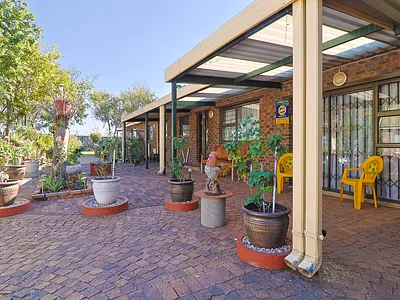 4 Bedroom House For Sale in Meyerton - lud9.webp