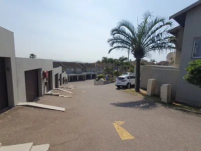 2 Bedroom Apartment For Sale in Durban - paNi.webp