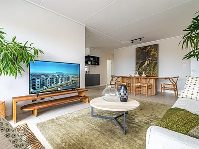 2 Bedroom Apartment To Rent in Somerset West - B1Yr.webp