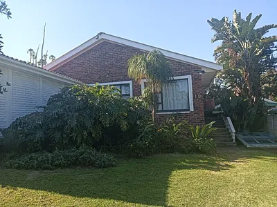 3 Bedroom House For Sale in East London - 5iW7.webp