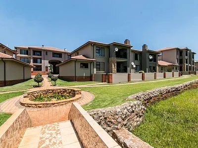 3 Bedroom Townhouse To Rent in Krugersdorp - e3S6.webp
