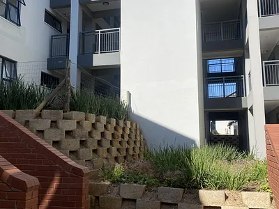 2 Bedroom Apartment For Sale in Pietermaritzburg - hjKA.webp