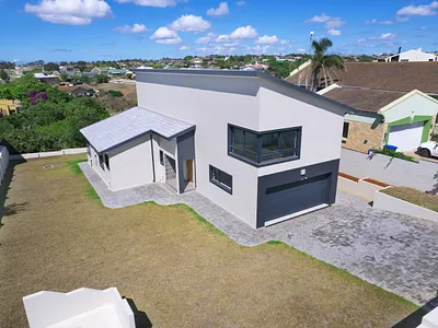 3 Bedroom House For Sale in Jeffreys Bay - JMfm.webp