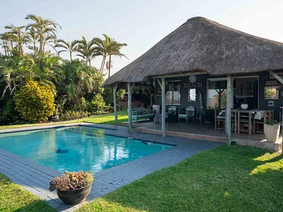 3 Bedroom House For Sale in Amanzimtoti - OqnI.webp