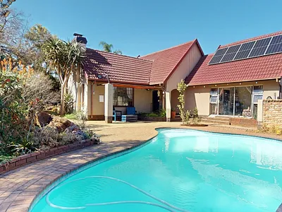4 Bedroom House For Sale in Germiston - qvsk.webp
