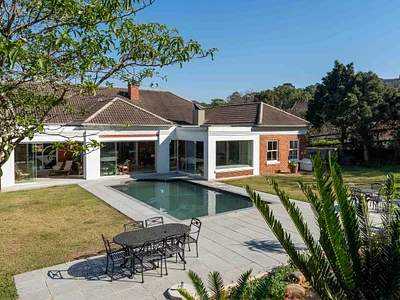 4 Bedroom House For Sale in Hillcrest - Jukt.webp