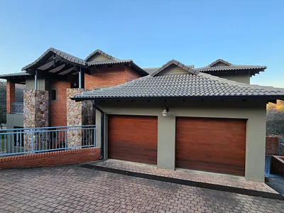 4 Bedroom House For Sale in Heidelberg - yhuS.webp