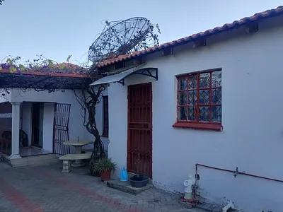 2 Bedroom House For Sale in Mogwase - t3aG.webp