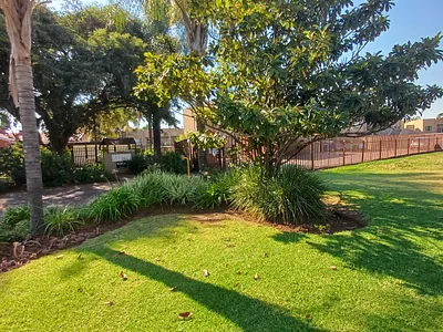 2 Bedroom Apartment For Sale in Pretoria - UbrS.webp