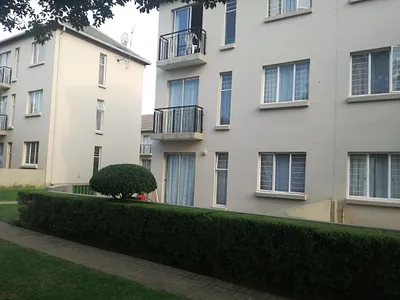1 Bedroom Townhouse For Sale in Klippoortjie, Boksburg - 9Cfa.webp