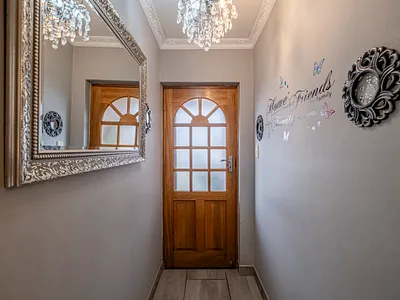 3 Bedroom Townhouse For Sale in Port Elizabeth - a3UH.webp
